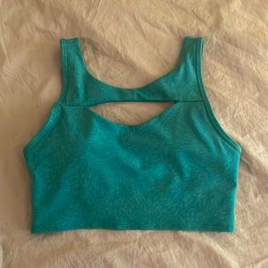 Lululemon Everlux Cut-Out Train Bra Size 6.